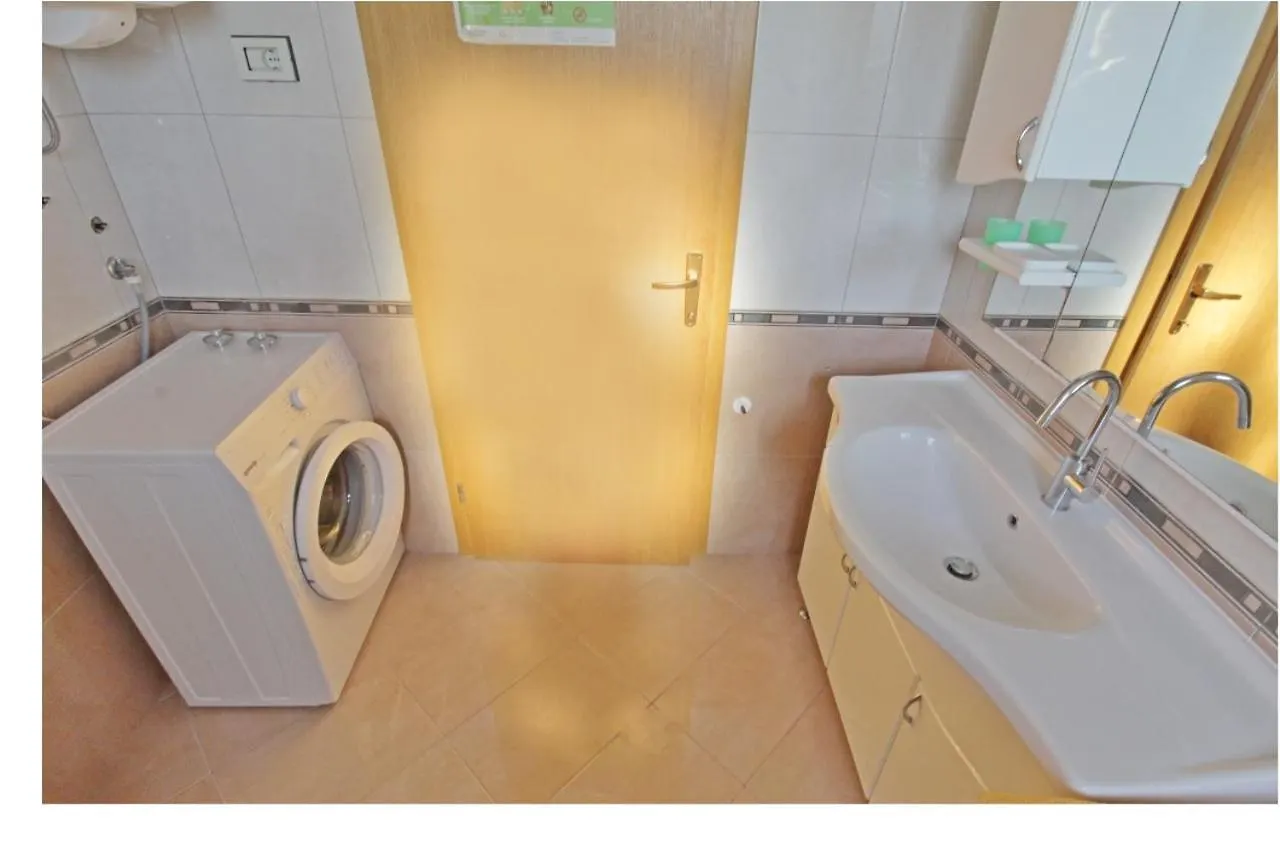 Sea View Drena Zambratija Apartment Croatia