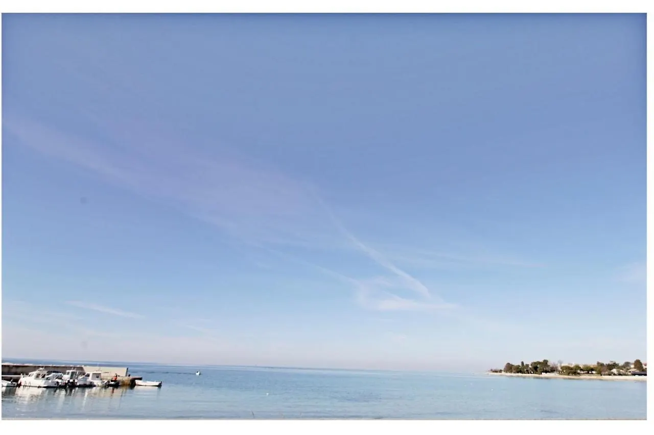 Sea View Drena Zambratija Apartment