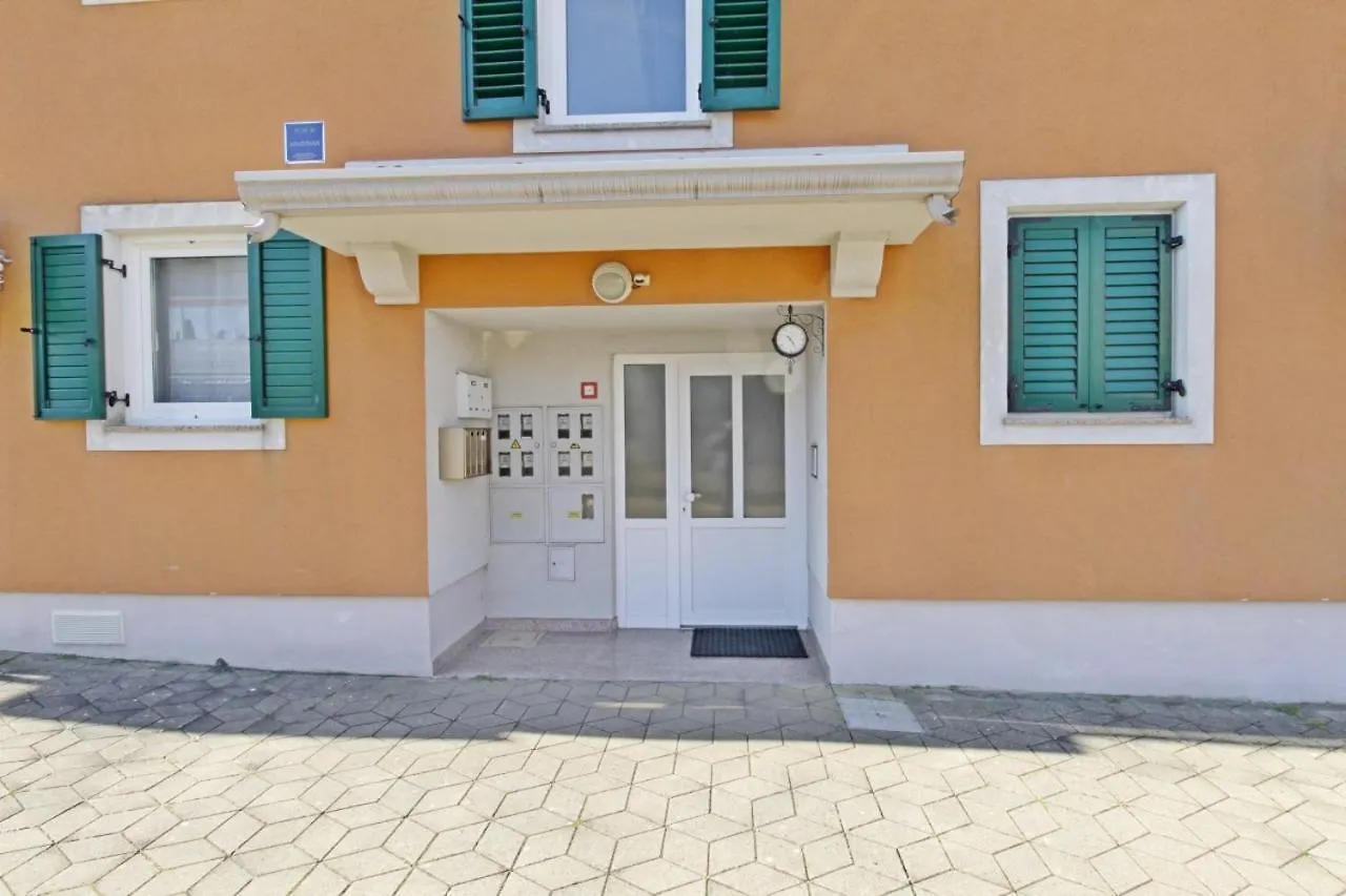 Sea View Drena Zambratija Apartment